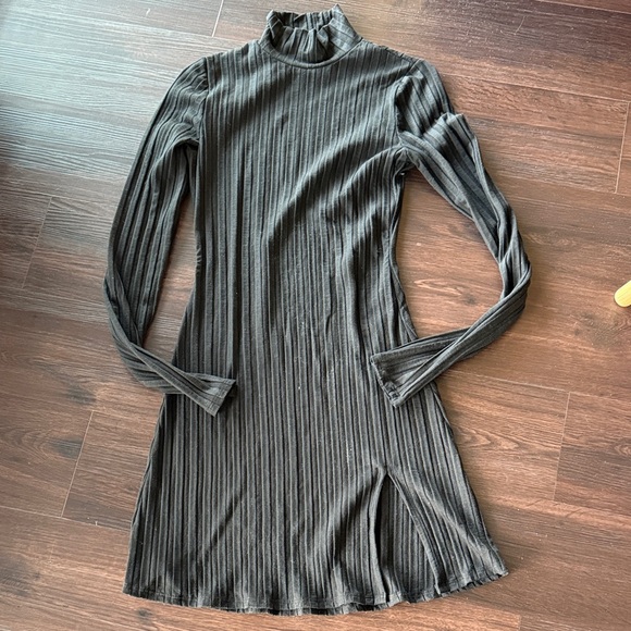 Reformation Ribbed Mini Dress S - Picture 1 of 7